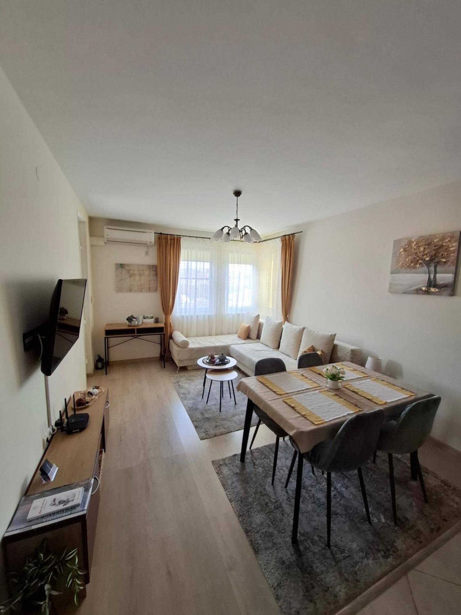 The View Apartment Sandanski Luaran gambar
